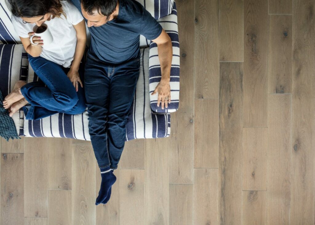 Happy couple | CarpetsPlus COLORTILE